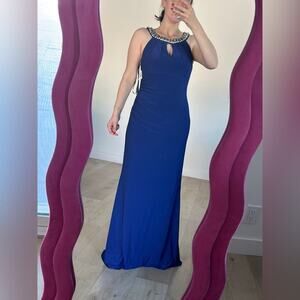 Vince camuto size 8. Long evening gown, embellished neckline